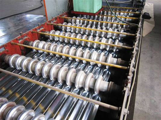 Folha de telhado galvanizado espangular regular Espessura 0,24 mm para telhado e paredes externas / interiores