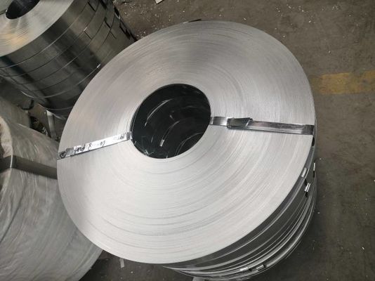 00,8 mm 0,5 mm 0,6 mm Espessura SGCC Faixa de aço galvanizado mergulhada a quente com passagem de pele e tolerância ± 1%
