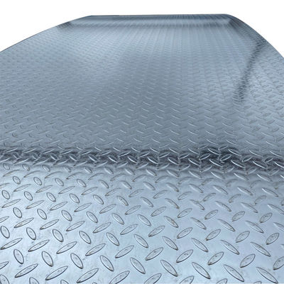 GB Padrão Placas galvanizadas duráveis em quadros Ideal para a resistência Placa de aço em pisos industriais comerciais