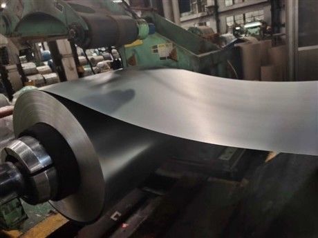 Alta tolerância de durabilidade ± 1% DOS Superfície de óleo 3,5 t4 0,15 mm 0,25 mm 0,32 mm Placa de estanho para aplicações industriais