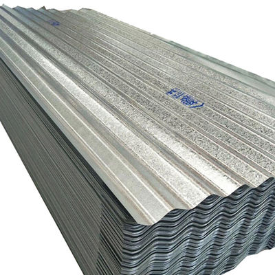 IBR 686 Folha de telhado de zinco ± 1% Tolerância 0,47MM Folha de telhado de aço galvanizado ondulado com padrão DIN