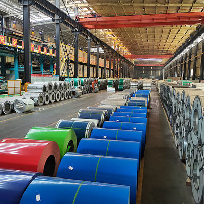 Full Hard 0,12-1,2 mm Espessura Vermelho Verde Azul Cor Revestido Pre-Pintado Galvanizado PPGI/PPGL bobina de aço com ± 1% Tolerância