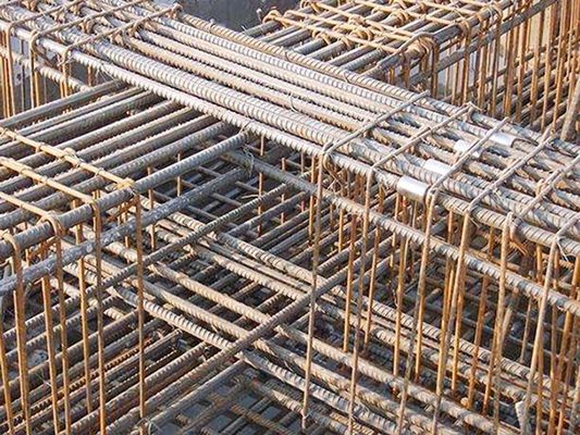 comprimento 12m 6mm 8mm 10mm 12mm 16mm 20mm deformado laminado a quente de barras de aço rebar barras de aço