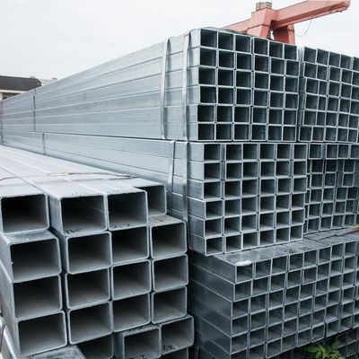 1-12 mm Espessura de tubos quadrados galvanizados laminados a quente baseados em ASTM A106 para várias necessidades industriais
