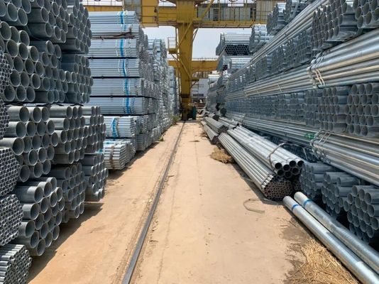 Forma de secção redonda ASTM A106 Sch 40 ERW GI Tubo de aço galvanizado com tolerância ± 1%
