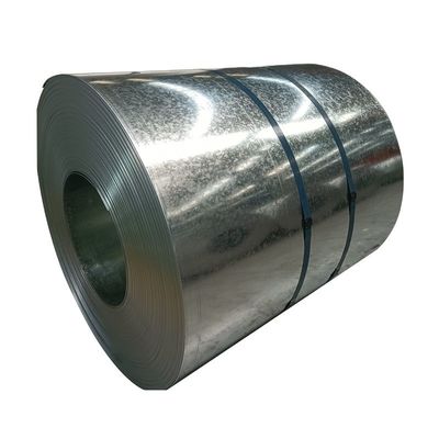 Empilhadeira de aço galvanizado de 0,4 mm ligeiramente oleada G300 G350 G550 Empilhadeira de aço GI a quente DX51DZ SGCC empilhadeira GI GL laminada a frio 0,6 mm